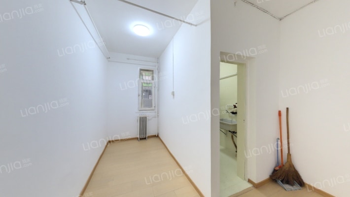 南营房二手房实景图