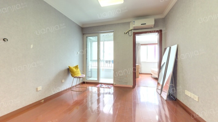 云翔佳苑南区二手房实景图