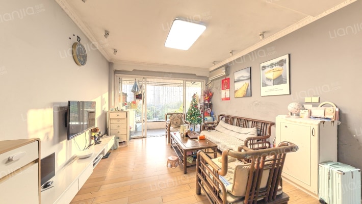 益田村公交宿舍二手房实景图