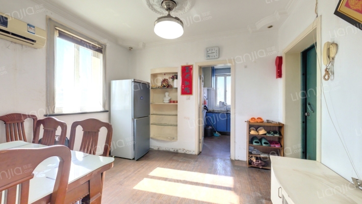 绿川新苑南区二手房实景图