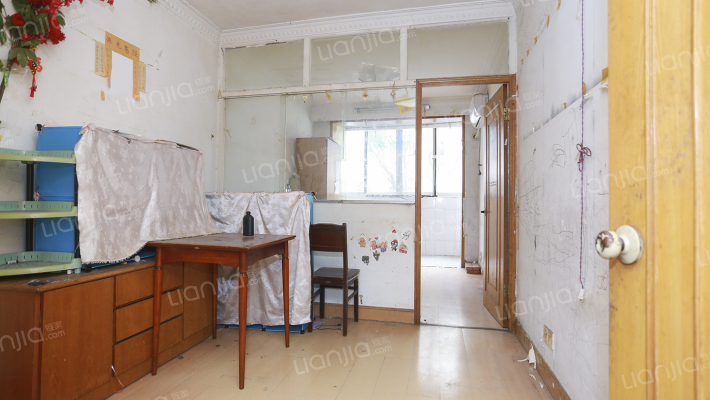 开鲁路382弄二手房实景图