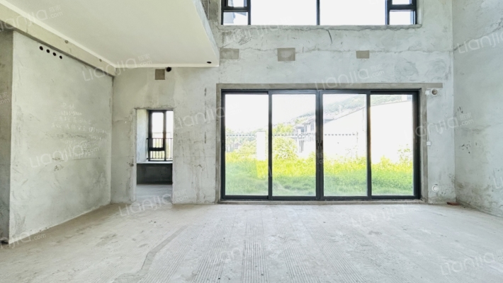 远洋公园青岚二手房实景图