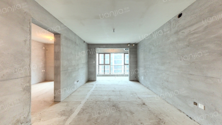 磊阳湖畔二手房实景图