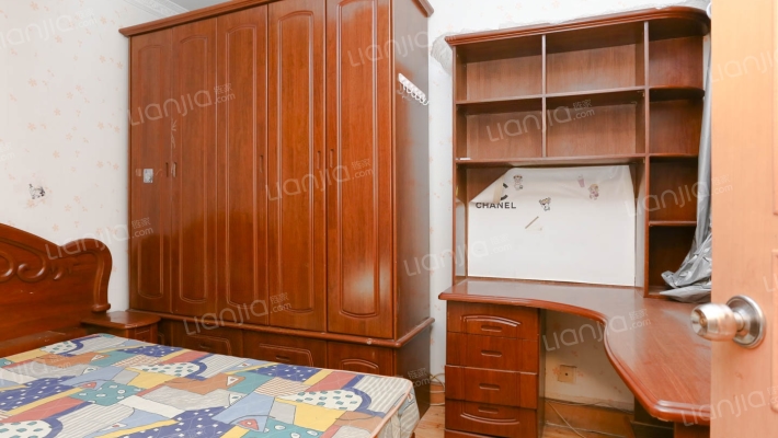 霍兰公寓二手房实景图