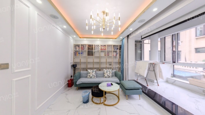 伊丽雅特湾一期二手房实景图