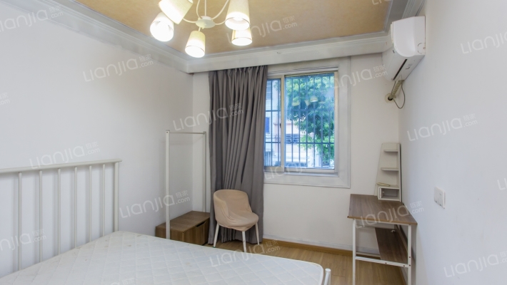 嘉宝小区二手房实景图