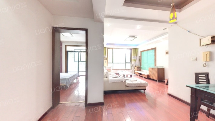 常青花园十号小区二手房实景图