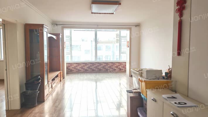 东方新居一区二手房实景图