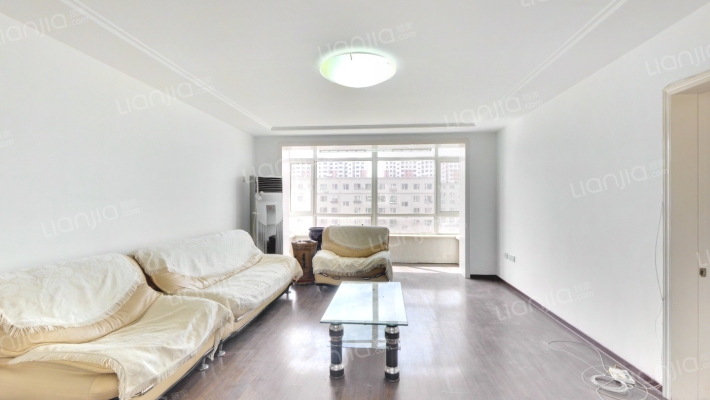 前锋汽贸小区二手房实景图