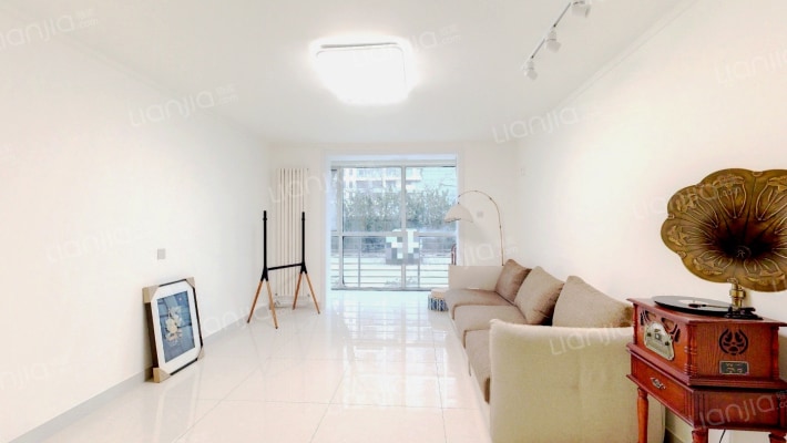 名都家苑二手房实景图