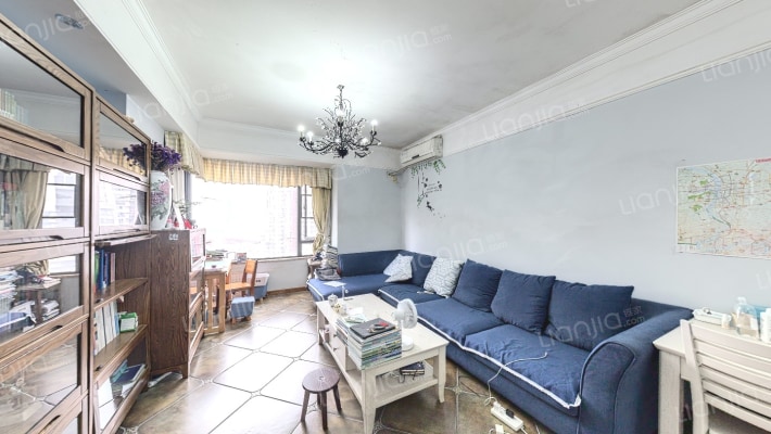 汇金国际二手房实景图