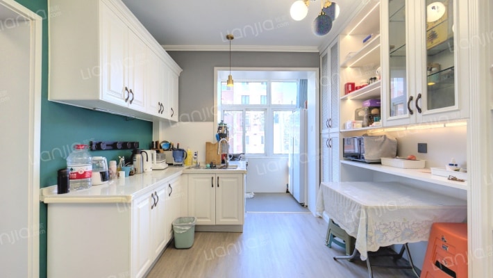 电车厂宿舍二手房实景图