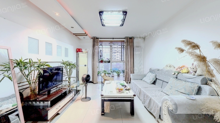 燕语华庭二手房实景图