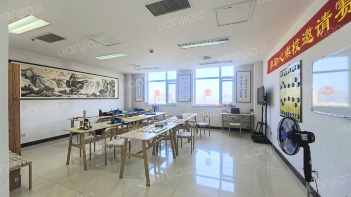 中苑商务大厦二手房实景图