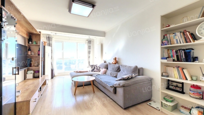 红木林南区二手房实景图