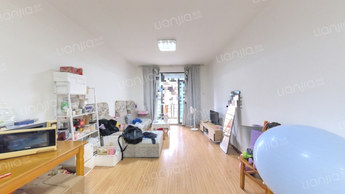 蓝鼎滨湖假日金榈园二手房实景图