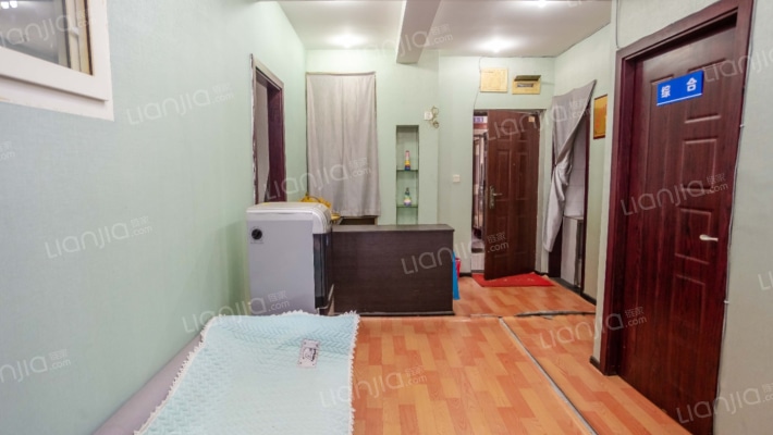 中央公寓二手房实景图