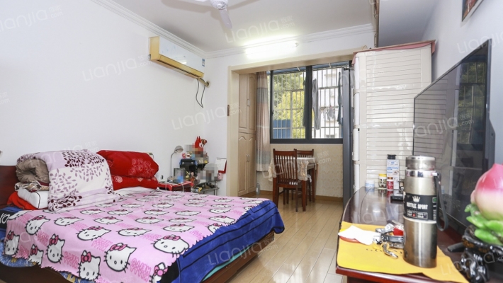 闸殷小区二手房实景图