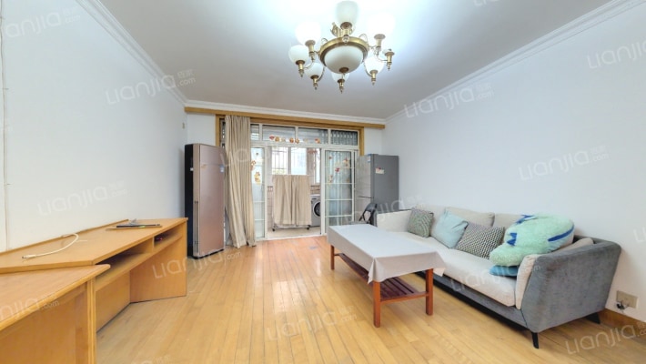 东方花园(一期)二手房实景图