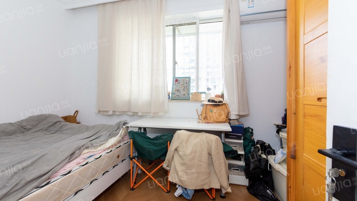 泰康小区二手房实景图