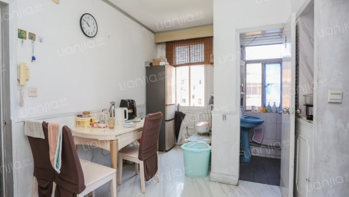 听潮四村二手房实景图