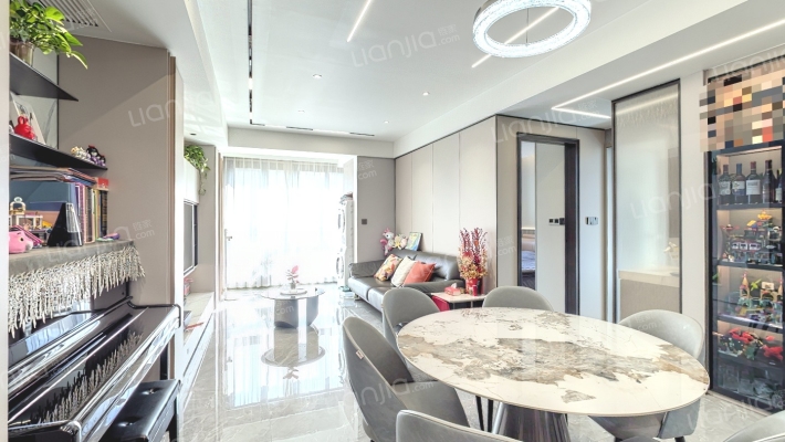 同济融创玫瑰公馆二手房实景图