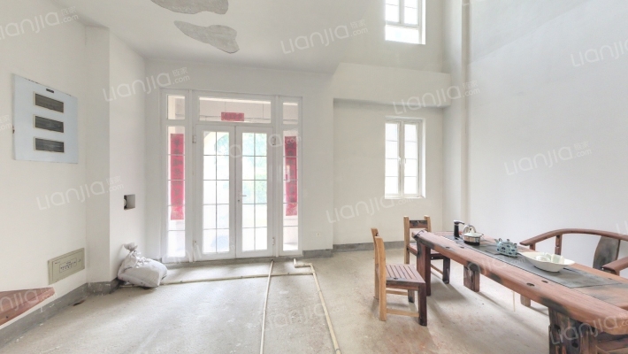 特房银溪墅府温莎墅二手房实景图