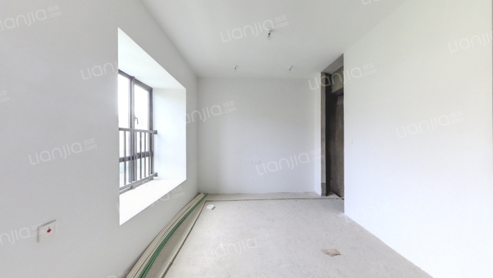 特房莱昂公馆二期二手房实景图