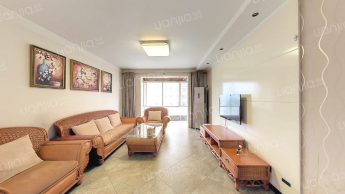 克拉公馆二手房实景图