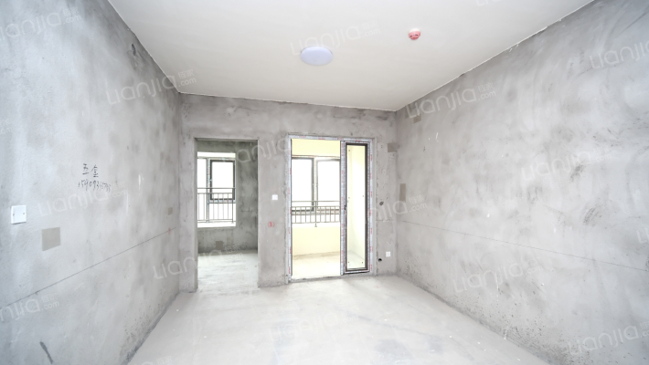 高科江澜晓辰二期二组团二手房实景图