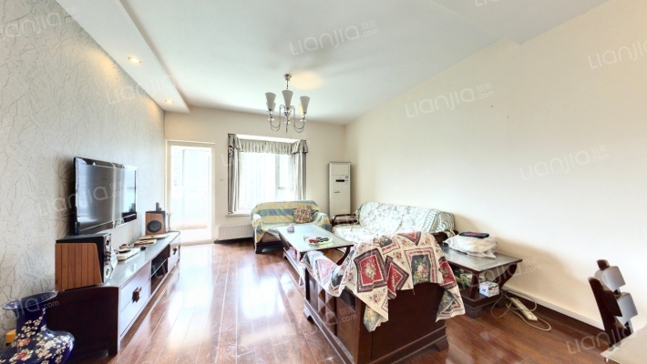 水岸华庭二手房实景图