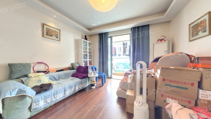 爵仕悦二手房实景图