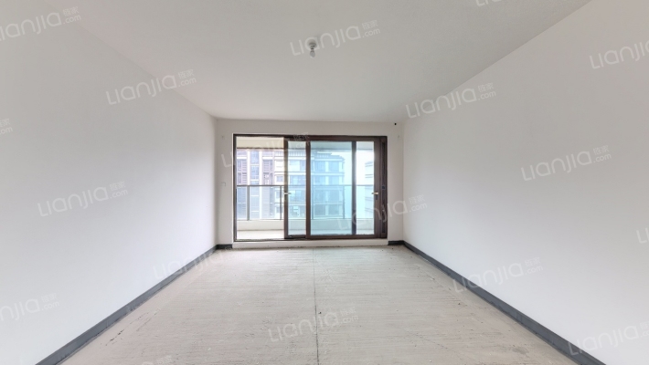 云麓台一组团二手房实景图