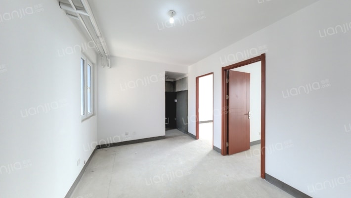 明秀秀山苑二手房实景图