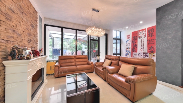 沁风雅泾二手房实景图