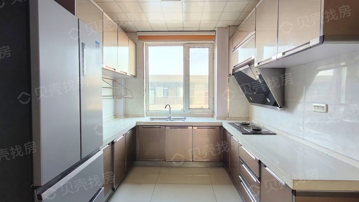 居住舒适度高 环境优雅无噪音 电梯房  通透格局-厨房