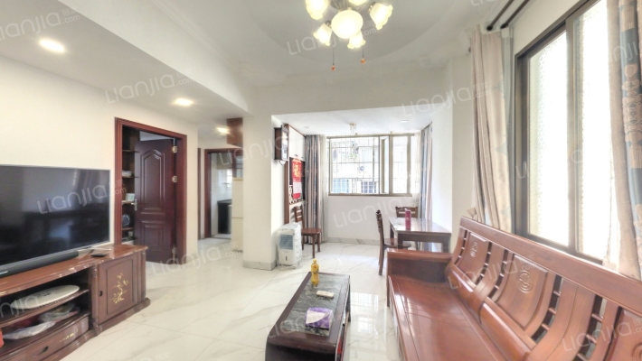 童心路二手房实景图