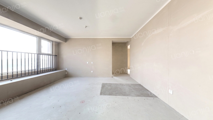 龙湖龙誉城二手房实景图