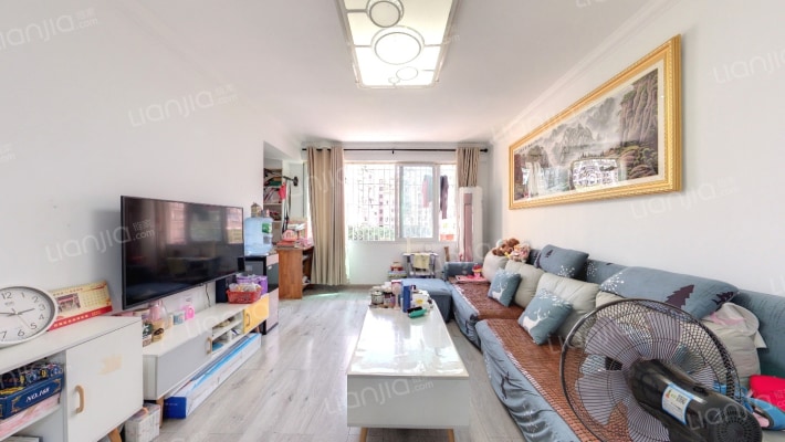 南方花园C1区二手房实景图