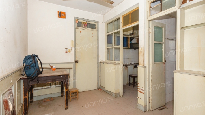 东二小区二手房实景图