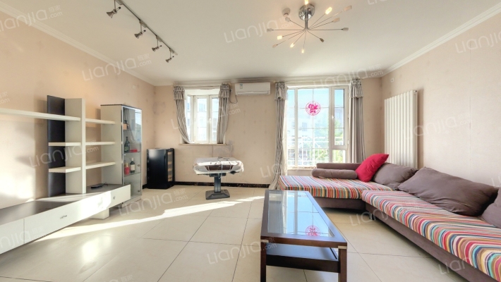 时代庄园二手房实景图