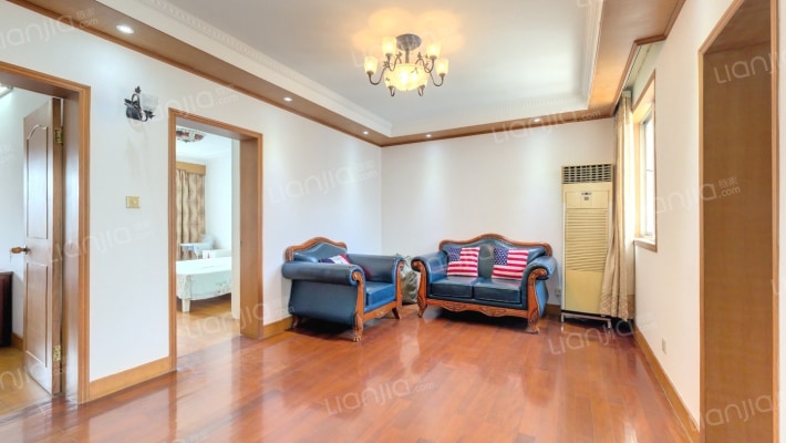 包头路902弄二手房实景图