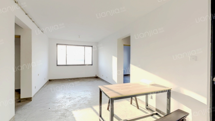 申城佳苑三期B块二手房实景图