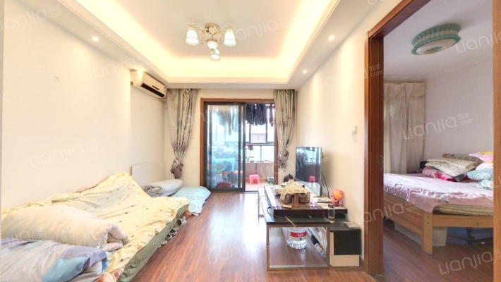 蓝光金悦城二手房实景图