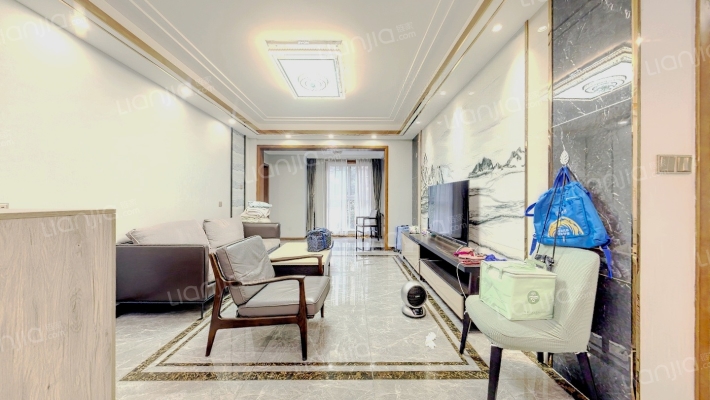 中海外北岛二手房实景图