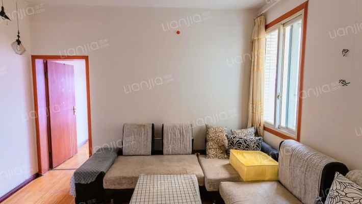 金山华府二手房实景图