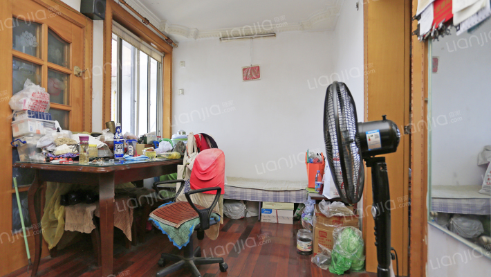 栅桥小区二手房实景图