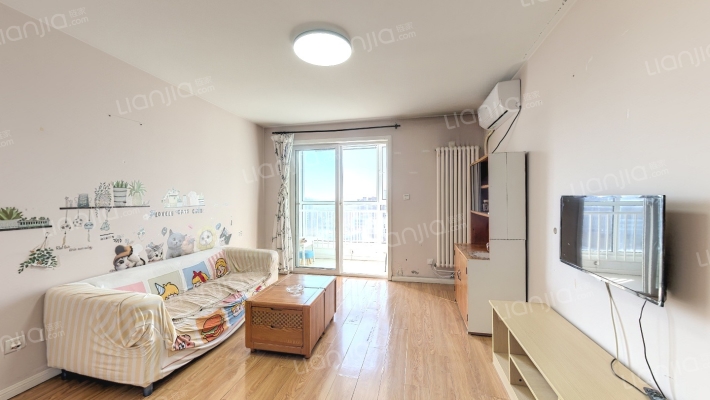 联港嘉园A区二手房实景图