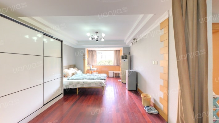 真源小区二手房实景图