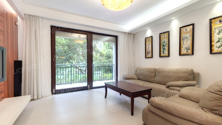 莱顿小城二手房实景图